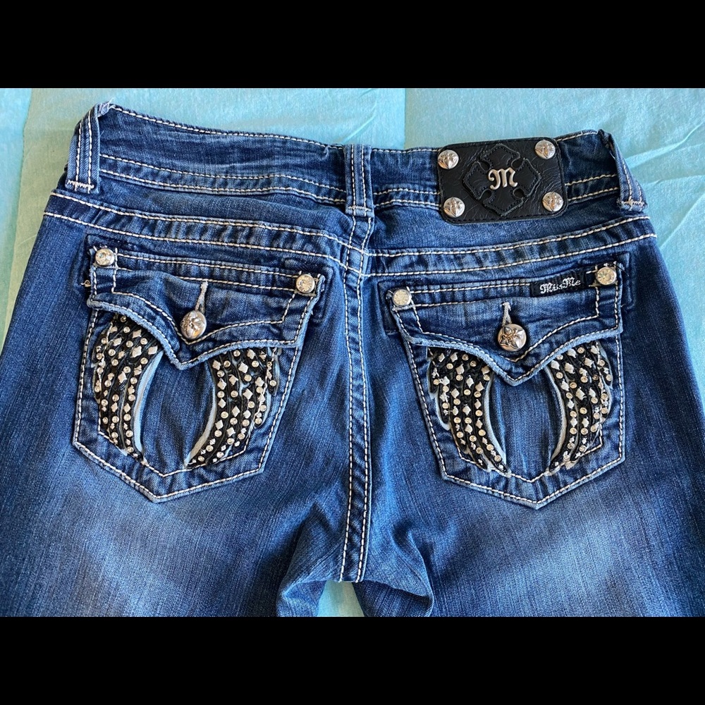 WOMENS EMBELLISHED SKINNY JEANS BY MISS ME SIZE 28